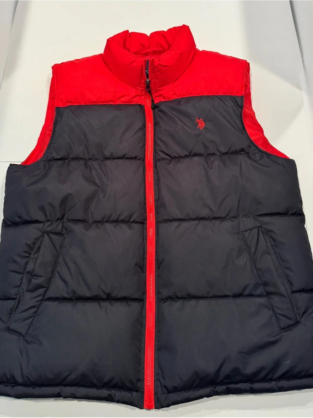 US Polo Assn Men’s Large Red/Black Colorblock Puffer Vest